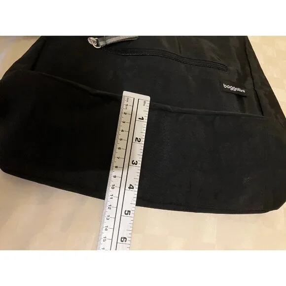 Baggallini Black Zipped Purse/Crossbody/Hand Bag Inner pckt 11x9,5x4 - Picture 14 of 16